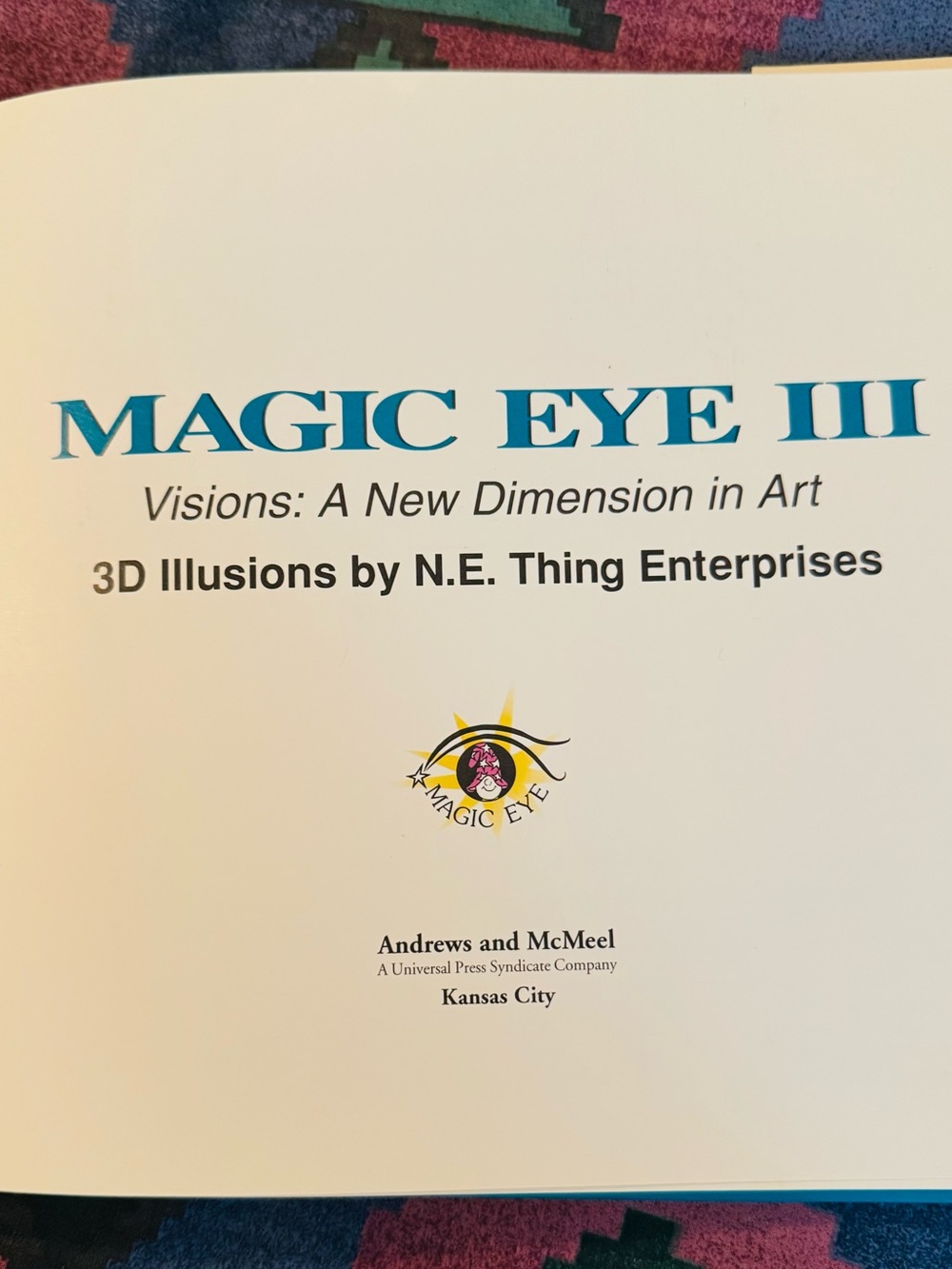 Magic Eye II 3D Illusions Art Book - Picture 3 of 3